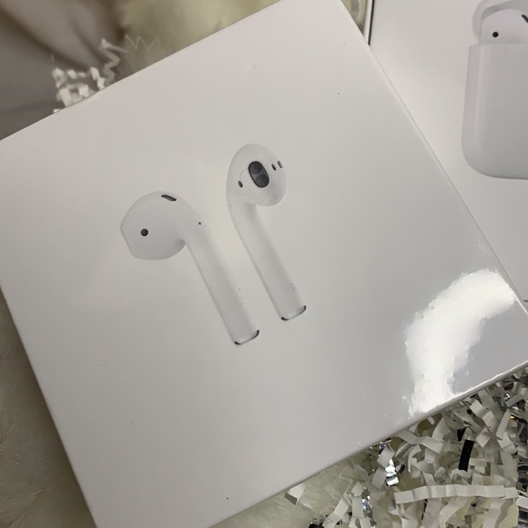 COPY - Authentic AirPod Gen2s - Picture 2 of 3
